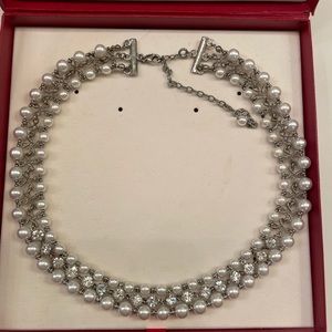 Swarovski crystal and pearl necklace with extender
